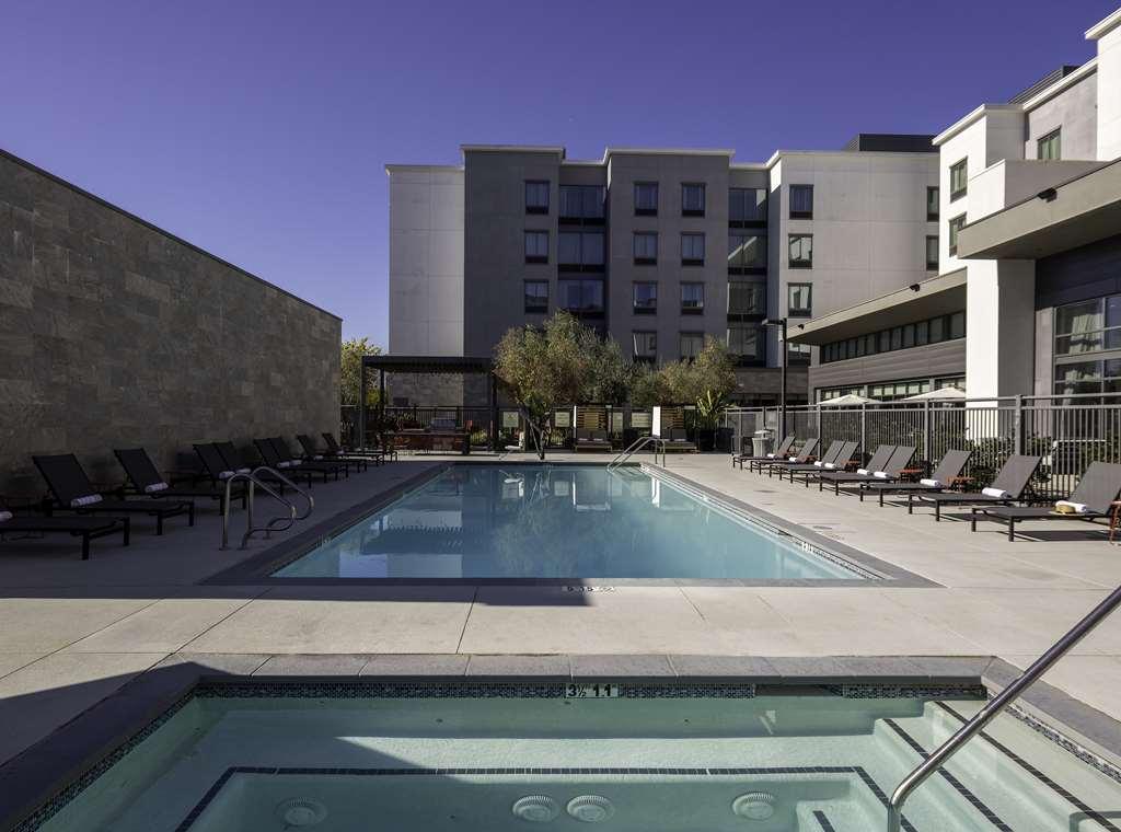 Homewood Suites By Hilton Long Beach Airport Facilities photo